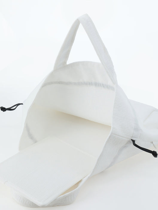 something（サムシング）